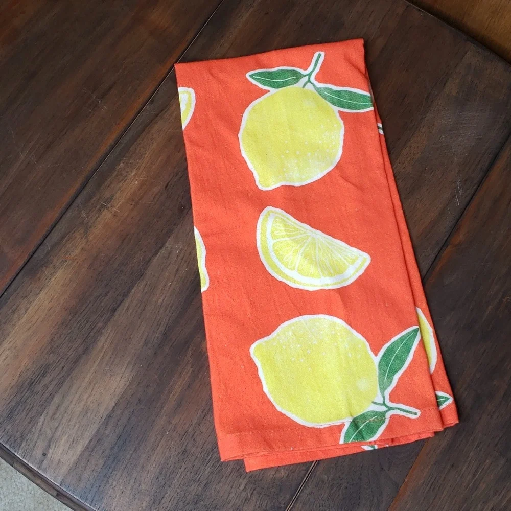 NWT Creative Co-Op Lemon Kitchen Hand Towel